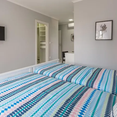 度假居 3 Bedroom Cozy In 普拉