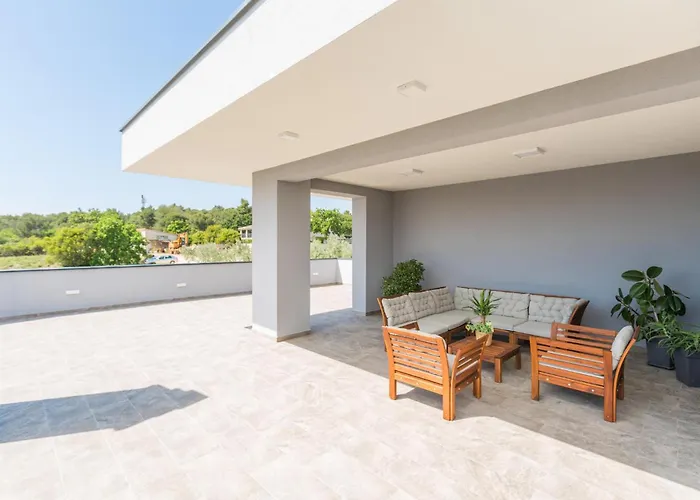 3 Bedroom Cozy In Будинок відпочинку