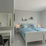 Gorgeous In Holiday home Pula