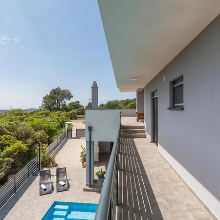 3 Bedroom Cozy In Сasa de vacaciones *