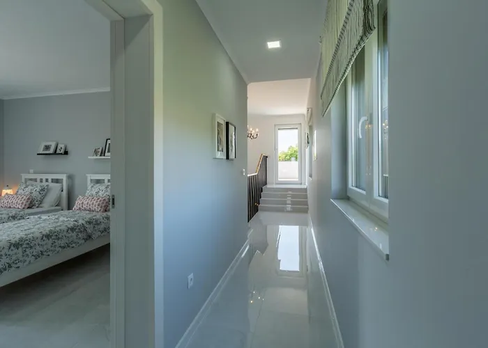 3 Bedroom Cozy In